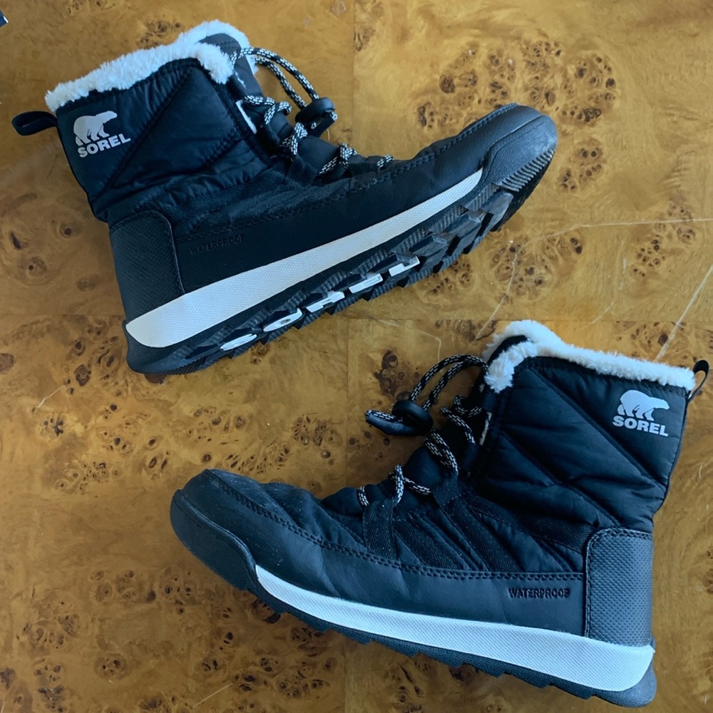 SOREL Whitney II Waterproof Lace Up Winter Boot Black; Women’s Size 5